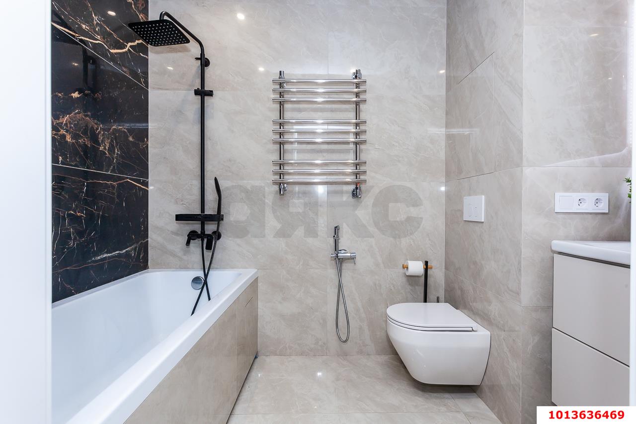 Фото №12: 3-комнатная квартира 95 м² - Краснодар, Прикубанский внутригородской округ, имени Петра Метальникова, мкр. ЖК Времена Года 3, ул. Цезаря Куникова, 24к1