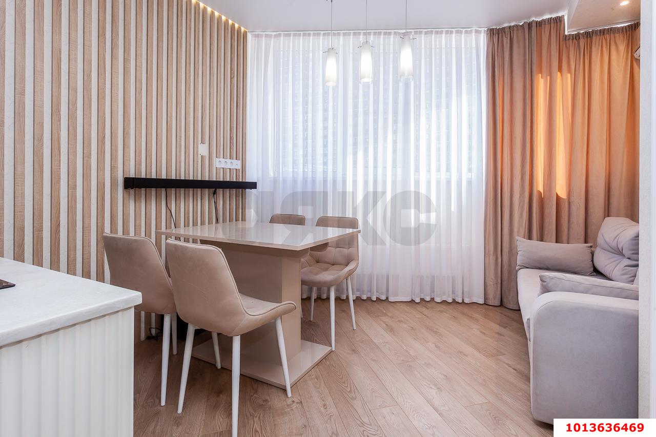 Фото №3: 3-комнатная квартира 95 м² - Краснодар, Прикубанский внутригородской округ, имени Петра Метальникова, мкр. ЖК Времена Года 3, ул. Цезаря Куникова, 24к1