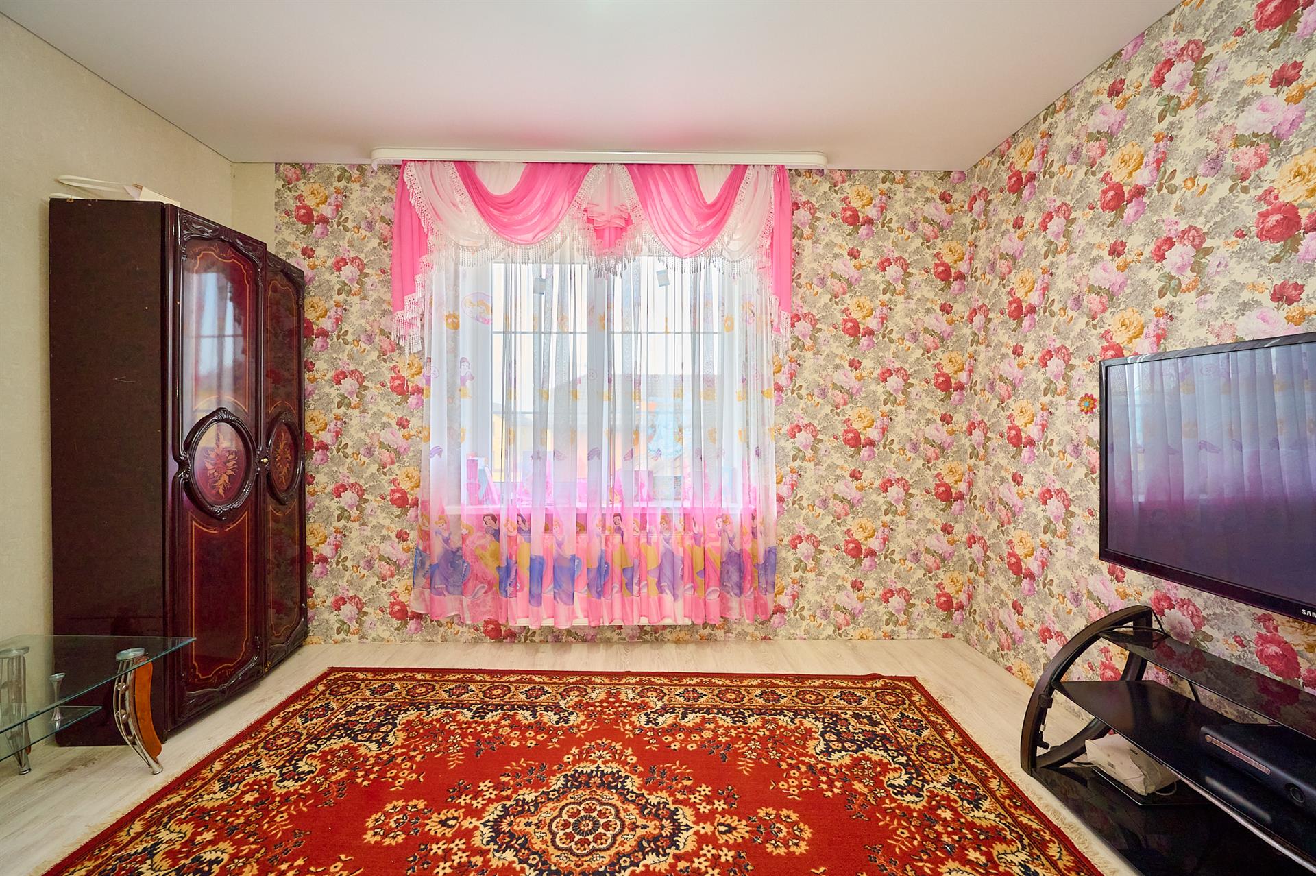 Фото №12: Дом 165 м² + 4.2 сот. - Российский, ул. имени В.М. Комарова, 16