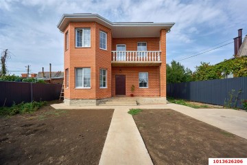 Фото №1: Дом 165 м² - Российский, мкр. Прикубанский внутригородской округ, ул. имени В.М. Комарова, 16