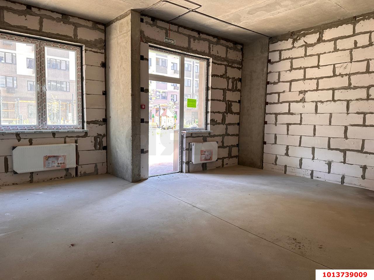 Фото №4: Торговое помещение 42 м² - Краснодар, жилой комплекс Новые Сезоны, ул. Скандинавская, 1к8