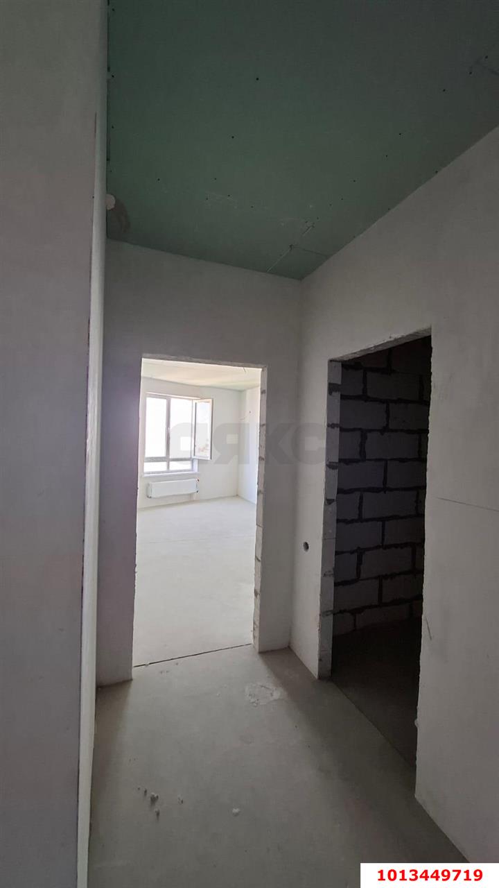 Фото №2: 2-комнатная квартира 64 м² - Краснодар, жилой комплекс 7 Вершин, ул. имени Снесарева, 10/1