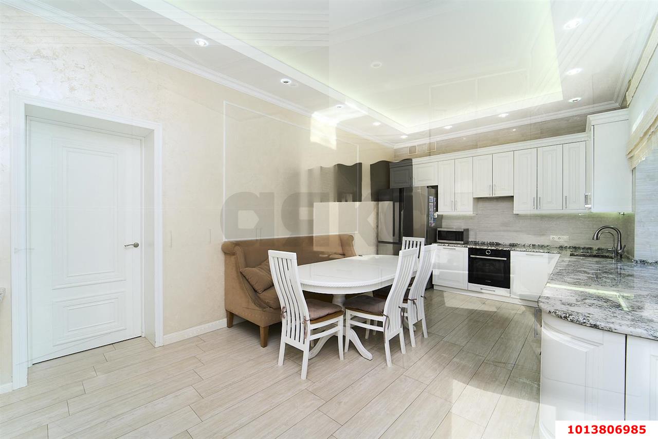 Фото №1: Дом 127 м² + 8 сот. - Краснодар, коттеджный  Зелёная Долина, ул. Шумана, 13