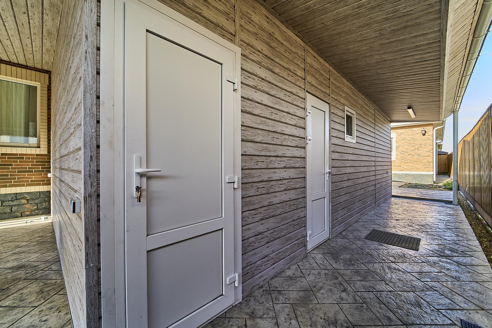 Фото №17: Дом 127 м² + 8 сот. - Краснодар, Прикубанский внутригородской округ, п. коттеджный  Зелёная Долина, ул. Шумана, 13