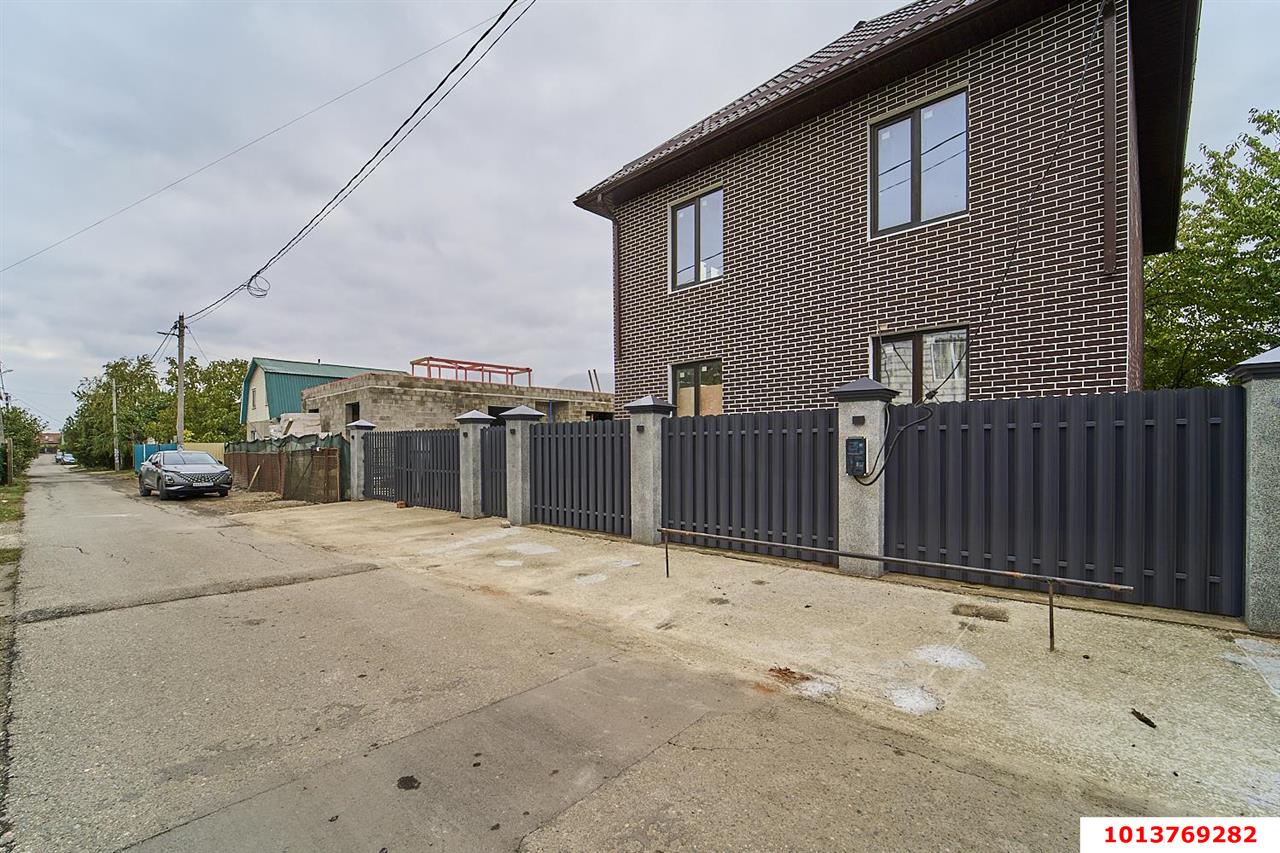 Фото №4: Дом 181 м² + 4 сот. - Калина, Прикубанский внутригородской округ, ул. Садовая, 421