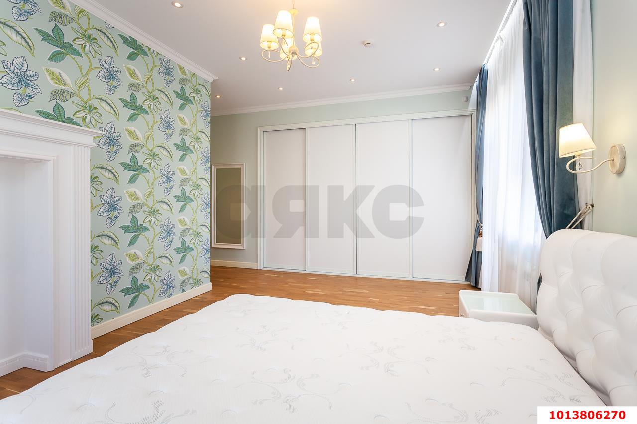 Фото №11: Дом 514 м² + 14 сот. - Краснодар, Калинино, ул. Братьев Черников, 53