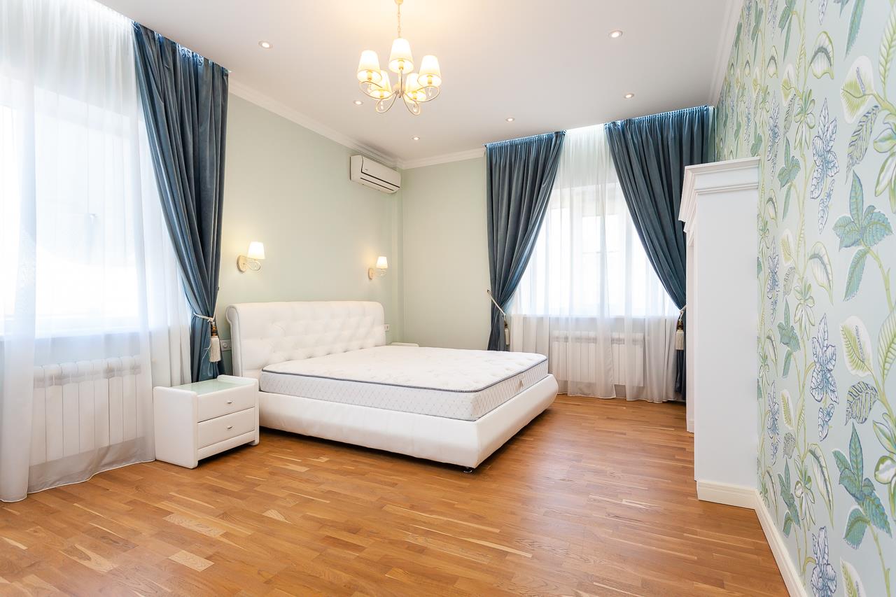 Фото №10: Дом 514 м² + 14 сот. - Краснодар, Прикубанский внутригородской округ, Калинино, мкр. Завод Радиоизмерительных Приборов, ул. Братьев Черников, 53