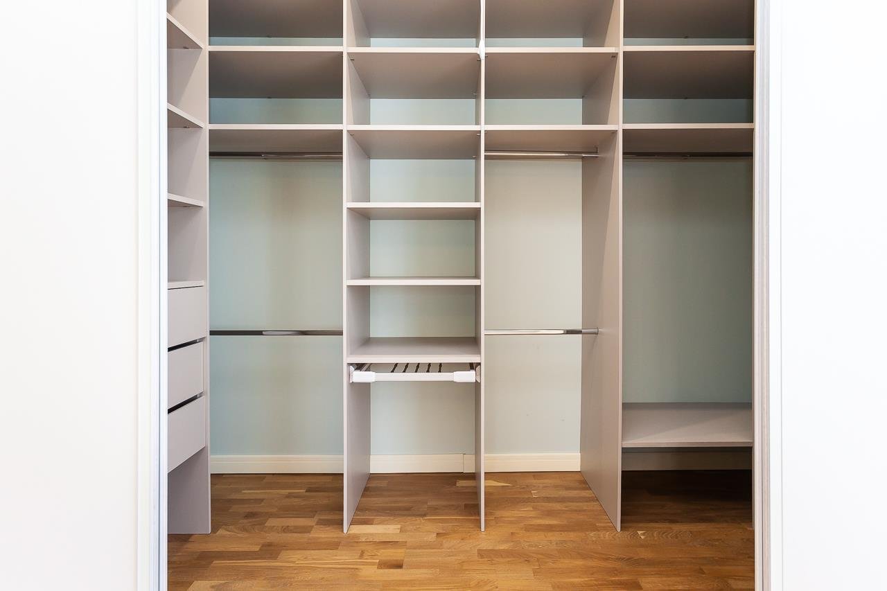 Фото №9: Дом 514 м² + 14 сот. - Краснодар, Прикубанский внутригородской округ, Калинино, мкр. Завод Радиоизмерительных Приборов, ул. Братьев Черников, 53