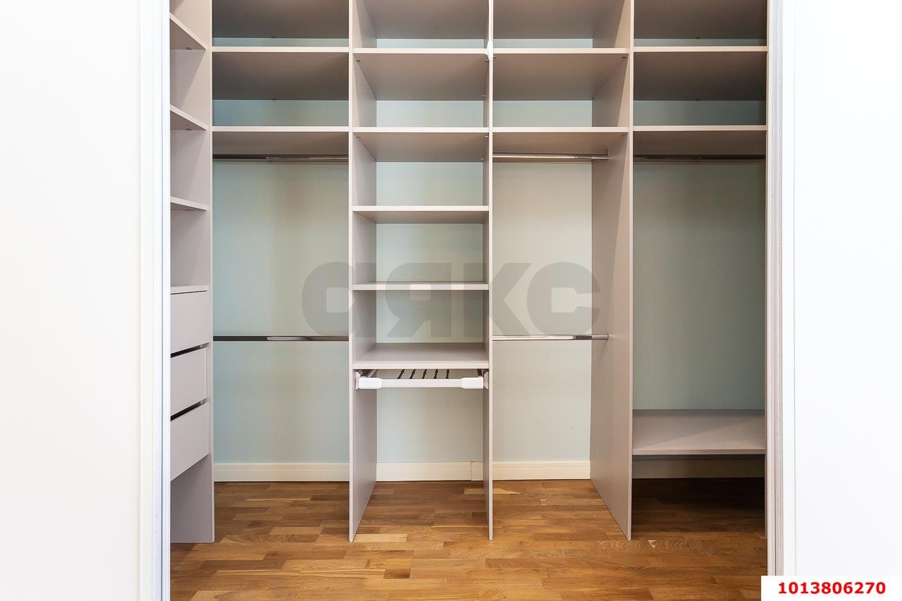 Фото №9: Дом 514 м² + 14 сот. - Краснодар, Калинино, ул. Братьев Черников, 53