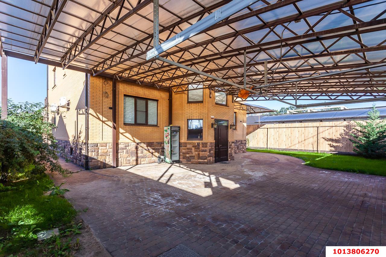 Фото №32: Дом 514 м² + 14 сот. - Краснодар, Калинино, ул. Братьев Черников, 53