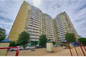 Фото №1: 3-комнатная квартира 91 м² - Краснодар, мкр. Завод Измерительных Приборов, ул. имени 40-летия Победы, 33/10