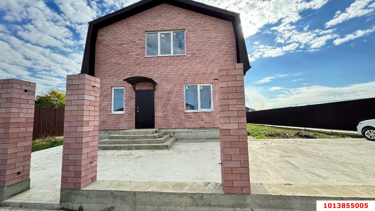 Фото №1: Дом 178 м² + 6 сот. - Старобжегокай, Прикубанский внутригородской округ, п. коттеджный  Малиновка, ул. Центральная