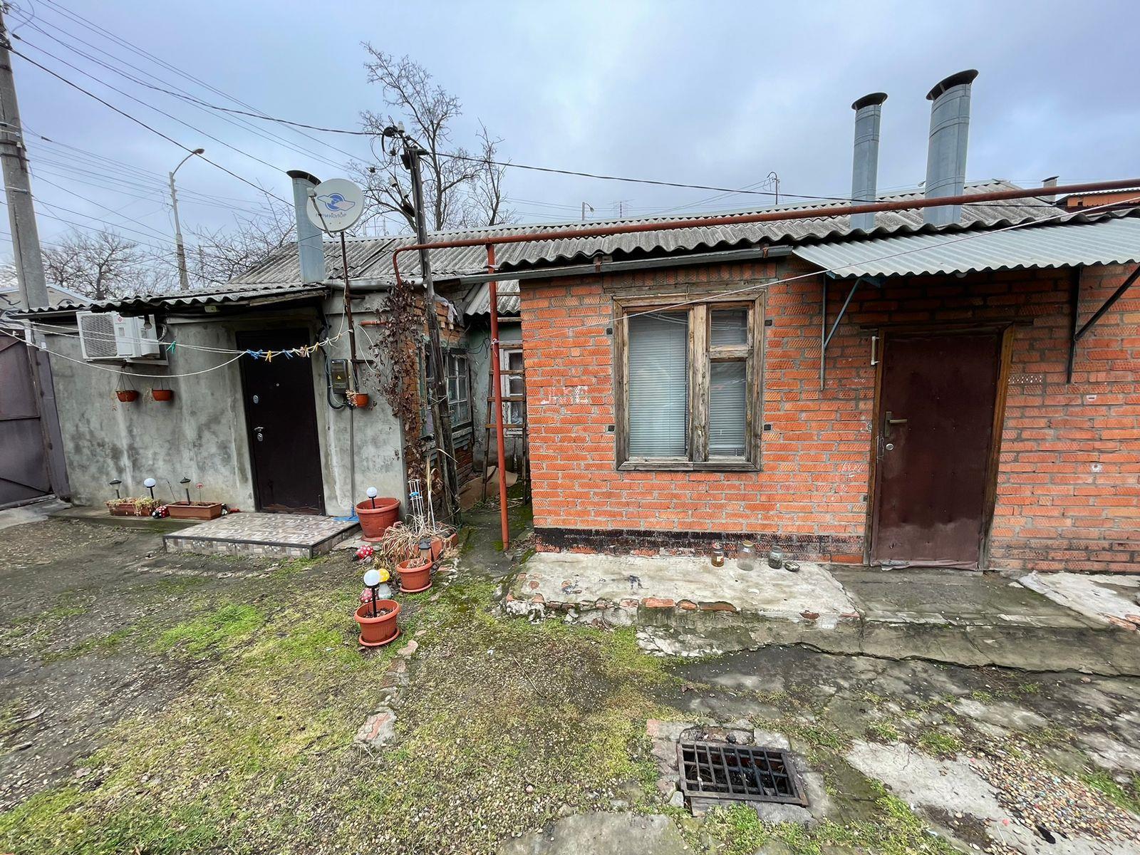 Фото №1: Дом 73 м² + 1 сот. - Краснодар, Центральный внутригородской округ, Покровка, мкр. Центральный, ул. Корницкого, 46