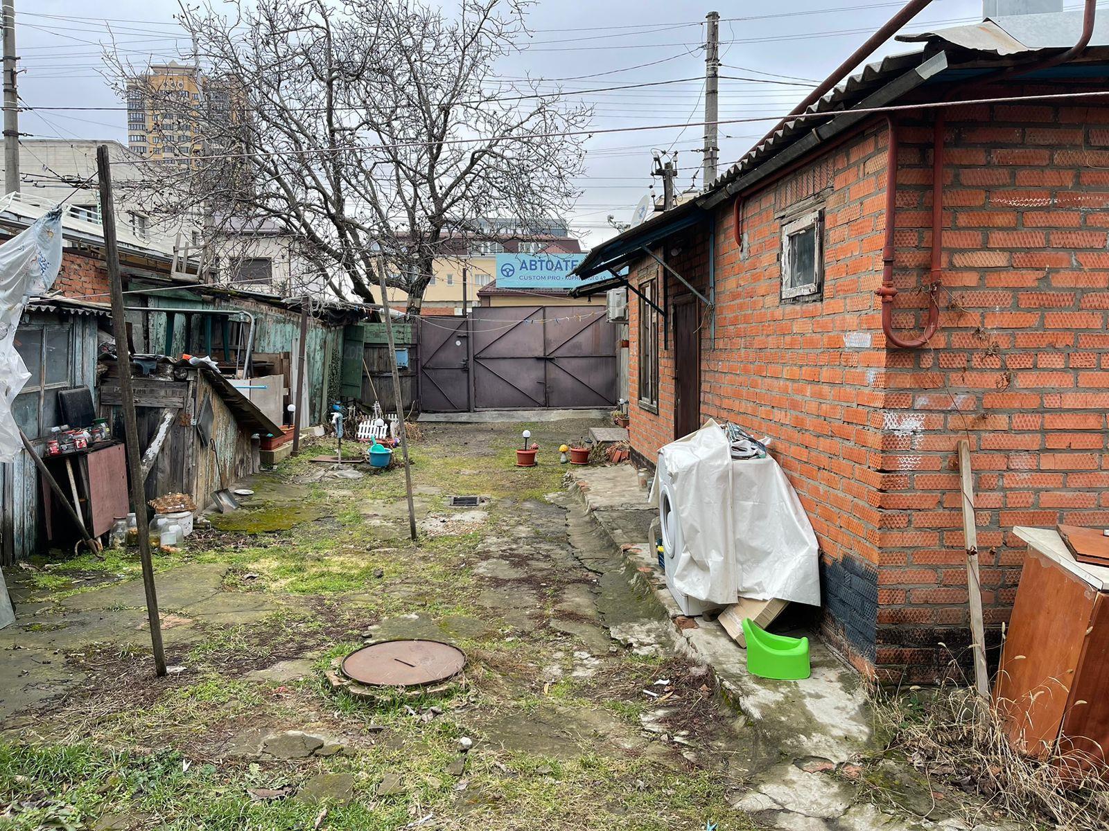 Фото №4: Дом 73 м² + 1 сот. - Краснодар, Центральный внутригородской округ, Покровка, мкр. Центральный, ул. Корницкого, 46