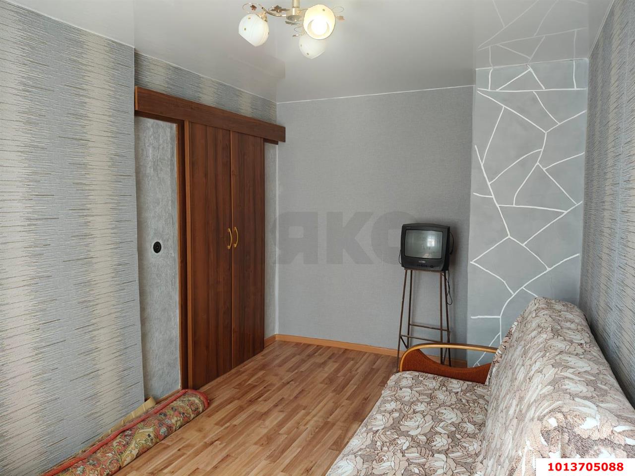 Фото №3: 2-комнатная квартира 33 м² - Краснодар, Центральный, ул. Комсомольская, 47