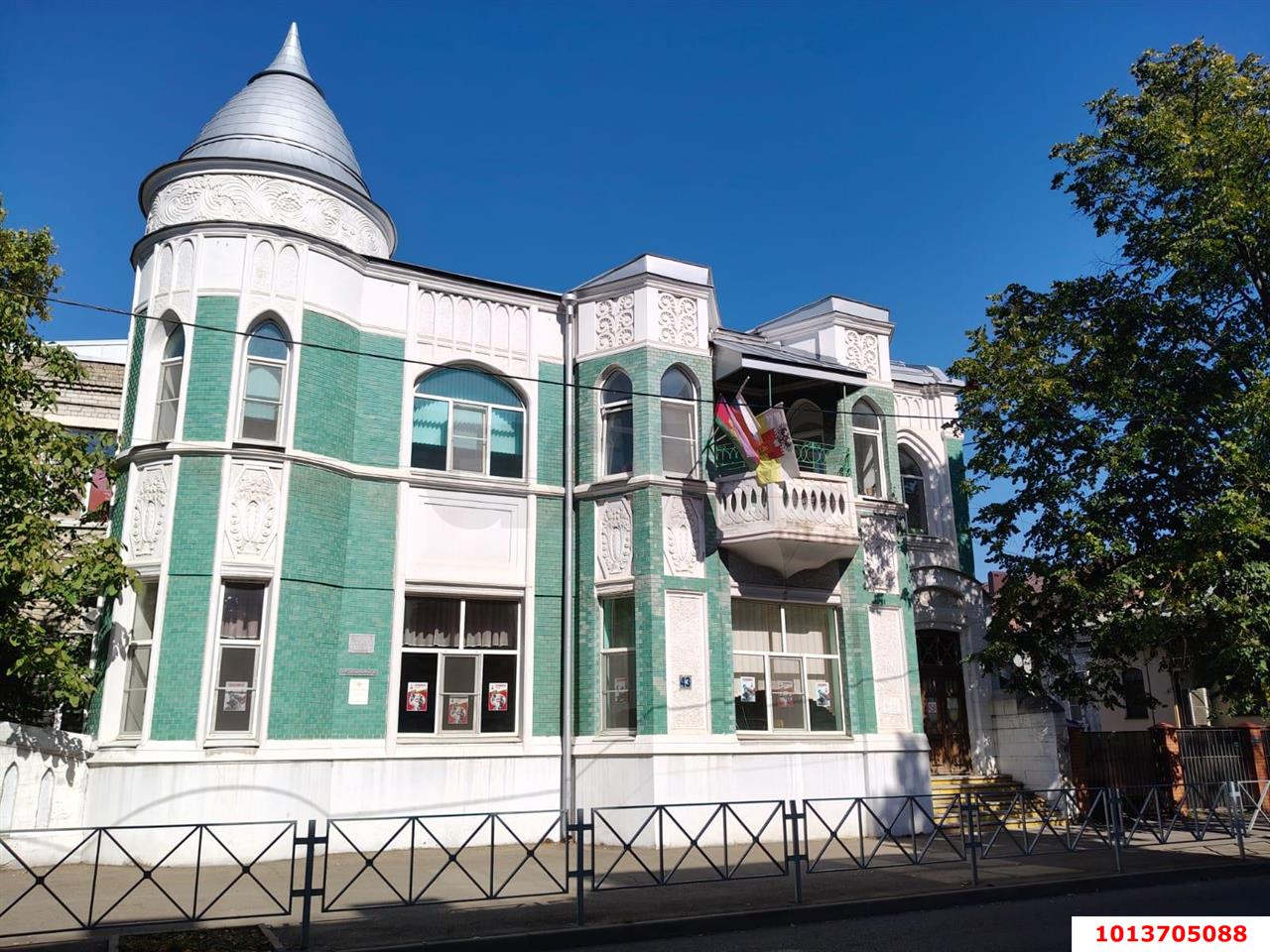 Фото №1: 2-комнатная квартира 33 м² - Краснодар, Центральный, ул. Комсомольская, 47