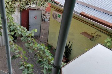 Фото №3: 2-комнатная квартира 33 м² - Краснодар, мкр. Центральный, ул. Комсомольская, 47