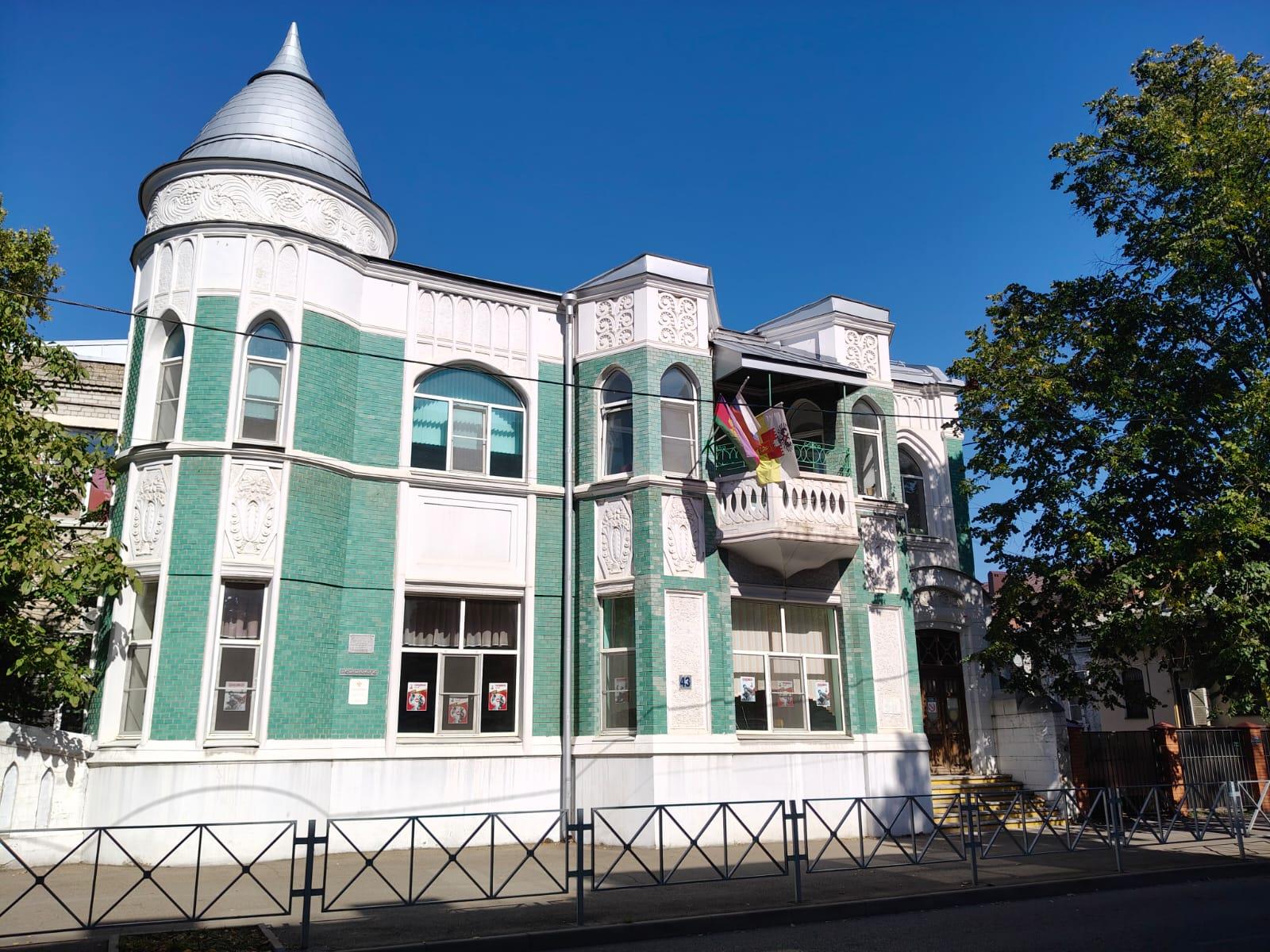 Фото №1: 2-комнатная квартира 33 м² - Краснодар, Западный внутригородской округ, мкр. Центральный, ул. Комсомольская, 47