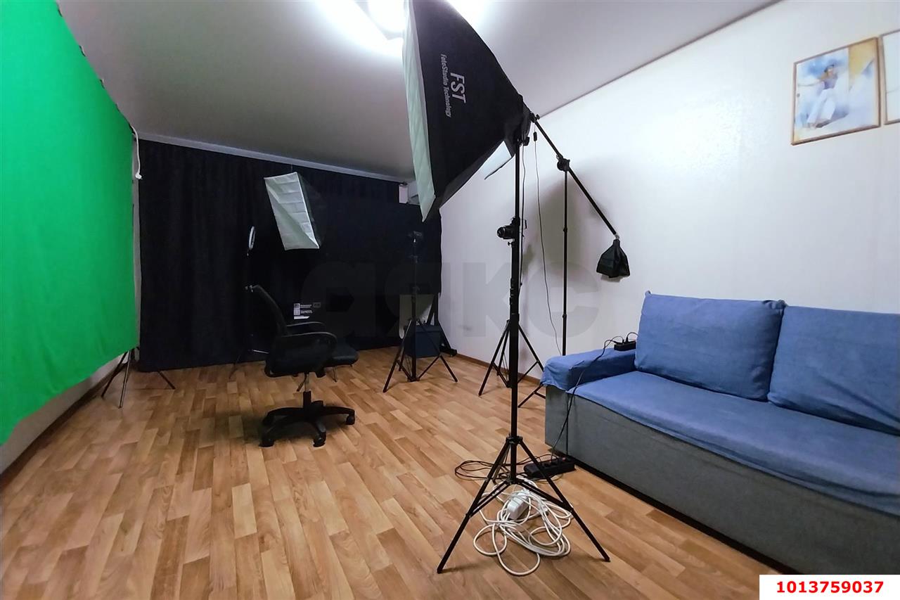 Фото №8: 2-комнатная квартира 74 м² - Яблоновский, жилой комплекс Солнечный, ул. Солнечная, 57