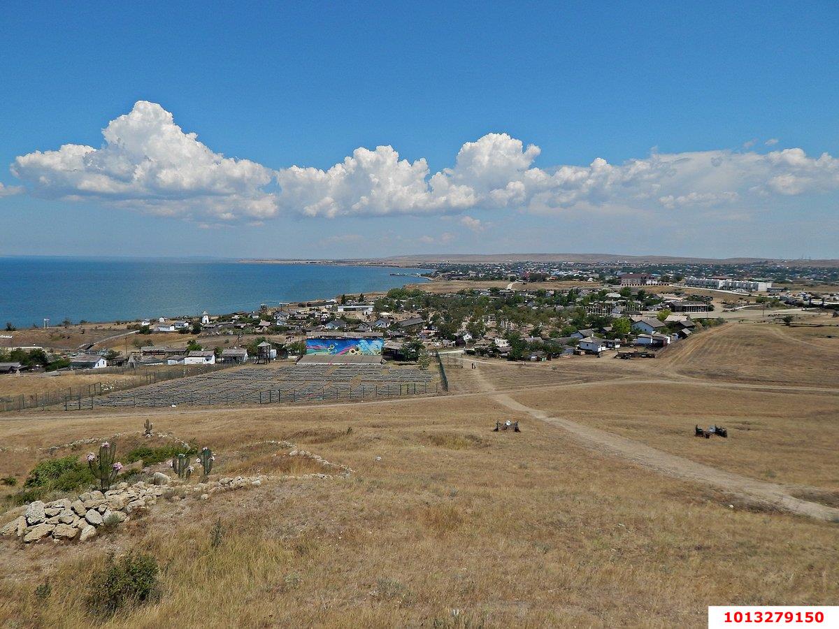 Фото №1: Земельный участок под ИЖС - Тамань, ул. Просторная, 12