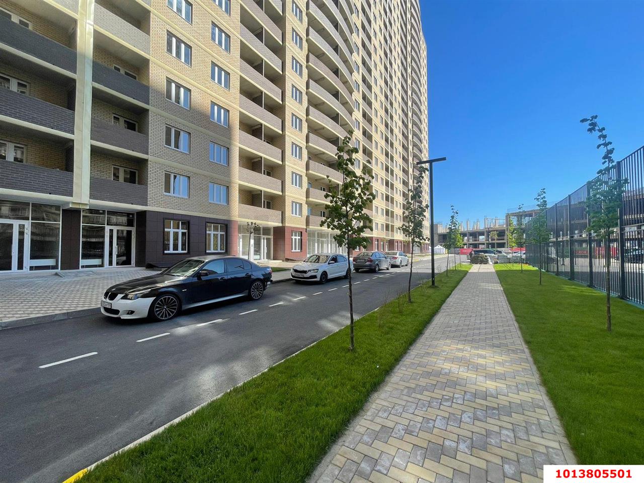Фото №7: Торговое помещение 42 м² - Краснодар, имени Петра Метальникова, ул. Петра Метальникова, 36