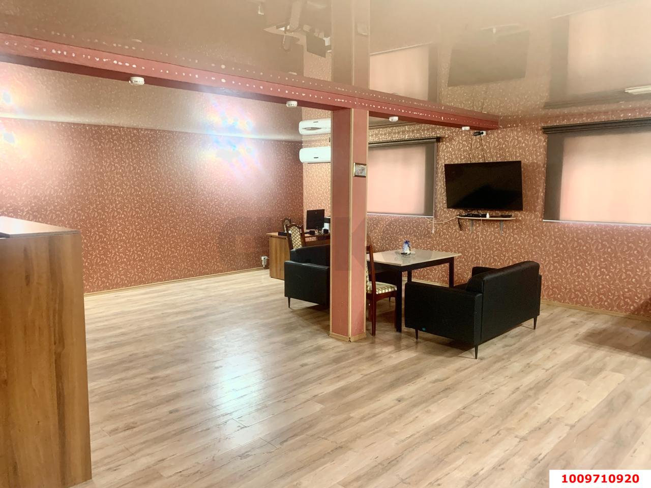 Фото №4: Торговое помещение 100 м² - Краснодар, Центральный, ул. Березанская, 80