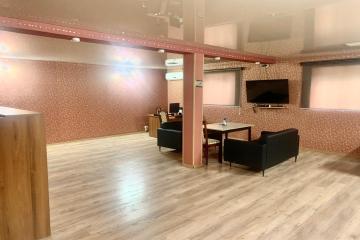 Фото №4: Коммерция 100 м² - Краснодар, мкр. Центральный, ул. Березанская, 80