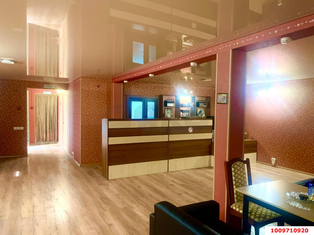 Фото №7: Торговое помещение 100 м² - Краснодар, Центральный, ул. Березанская, 80