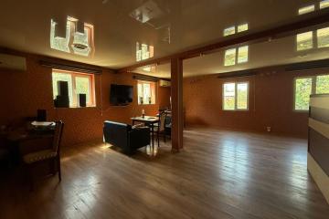 Фото №2: Коммерция 100 м² - Краснодар, мкр. Центральный, ул. Березанская, 80