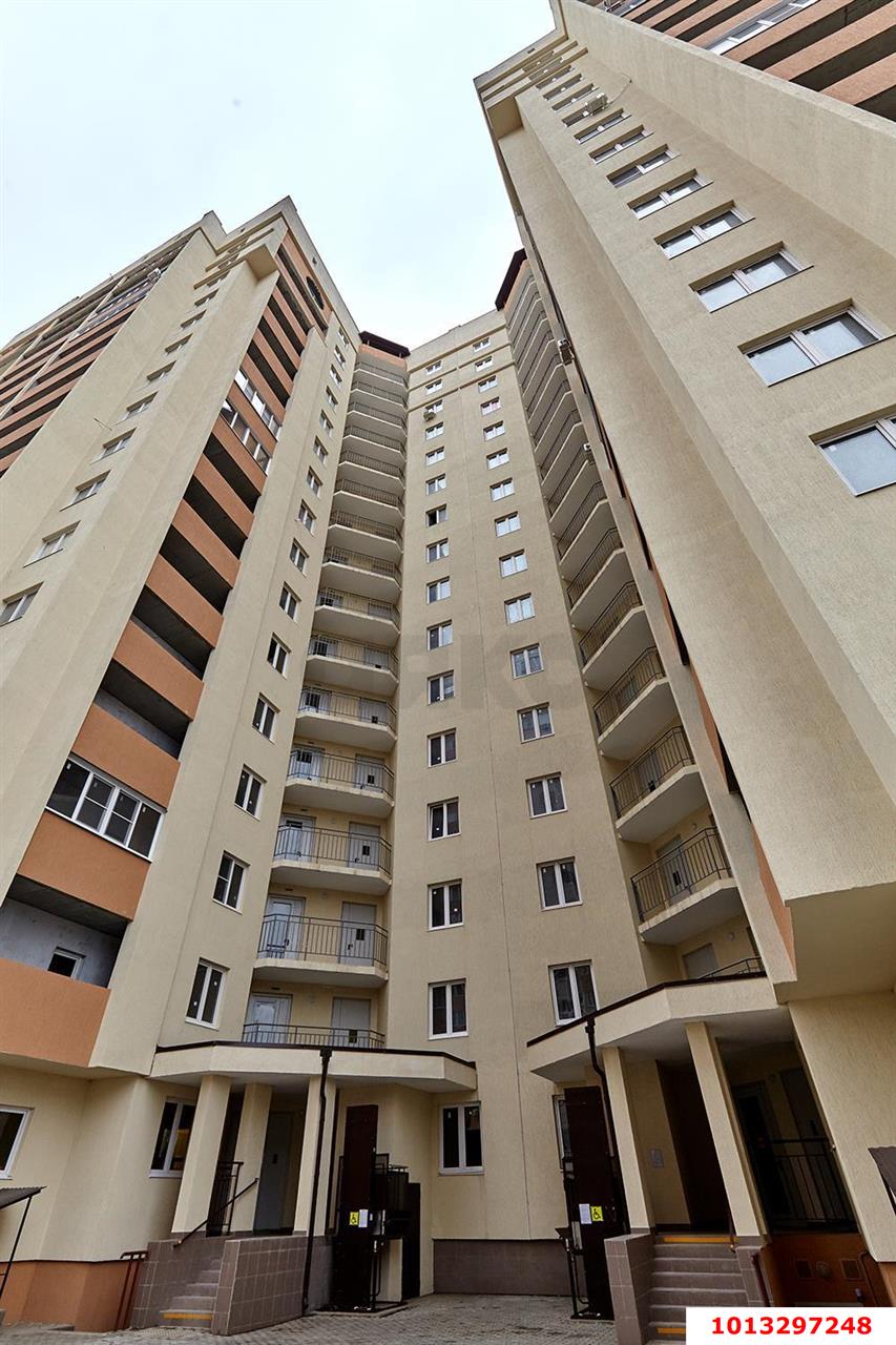 Фото №2: 2-комнатная квартира 64 м² - Краснодар, Прикубанский внутригородской округ, Краевая Клиническая Больница, мкр. жилой комплекс Территория счастья, ул. Домбайская, 10