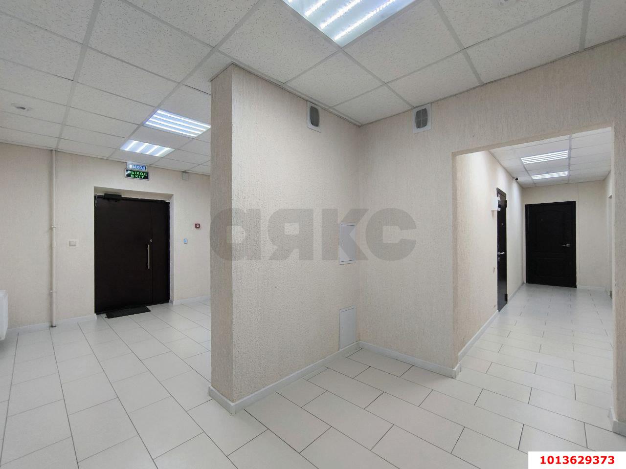 Фото №7: Торговое помещение 17 м² - Краснодар, жилой комплекс Дом у реки, ул. Кружевная, 10