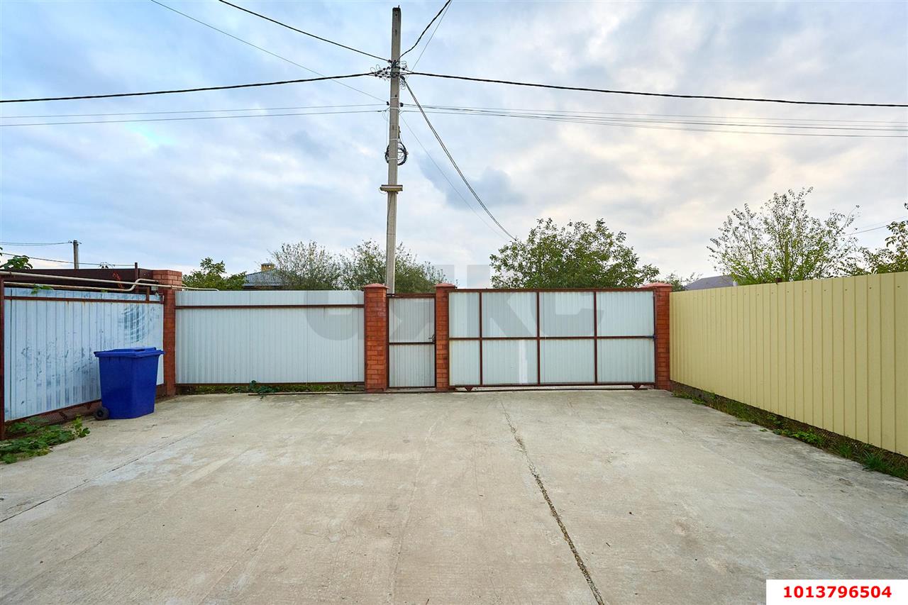 Фото №4: Дом <span class="whitespace-nowrap">105 м²</span> <span class="whitespace-nowrap">+ 5 сот.</span>, <span class="whitespace-nowrap">2 эт.</span> - Южный, ул. Брусничная, 19