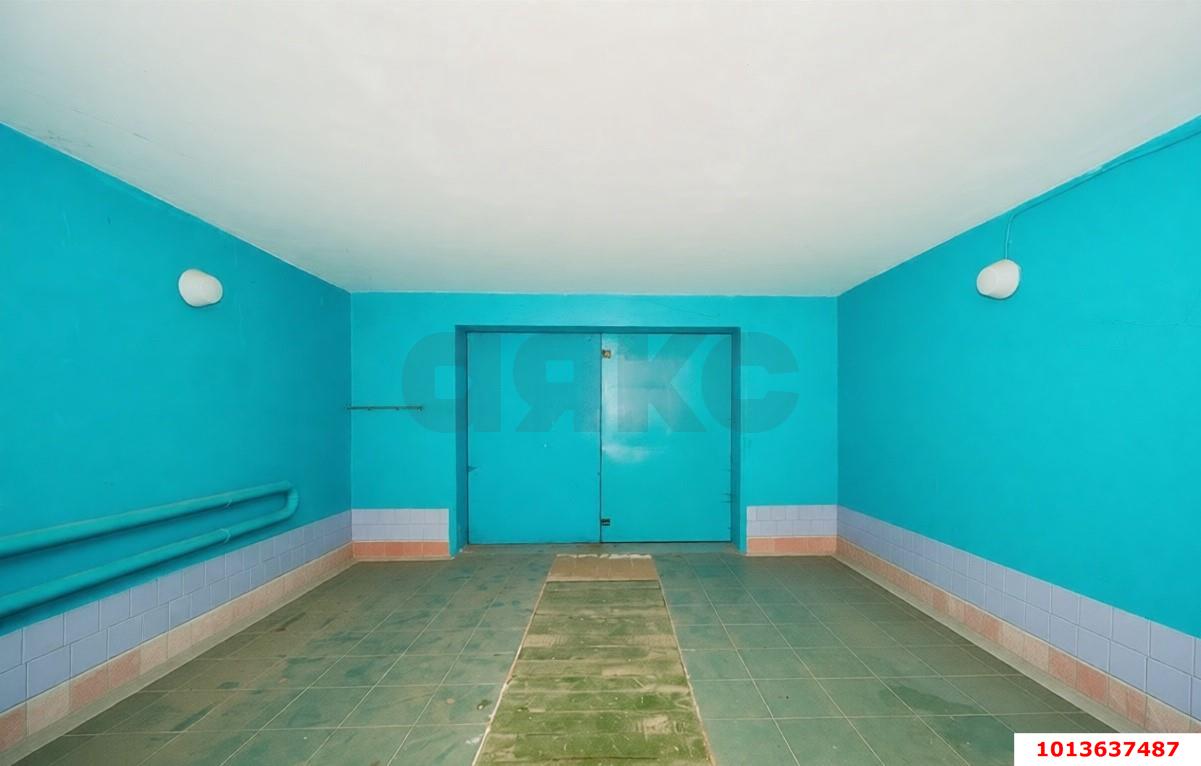 Фото №10: Дом <span class="whitespace-nowrap">325 м²</span> <span class="whitespace-nowrap">+ 10 сот.</span>, <span class="whitespace-nowrap">3 эт.</span> - Берёзовый, мкр. Прикубанский внутригородской округ, ул. Зелёная, 21