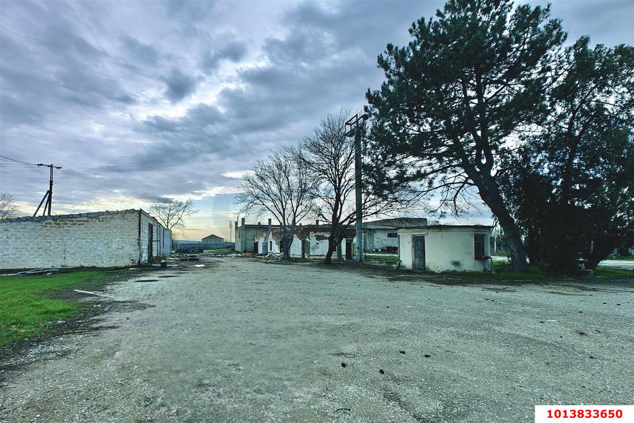 Фото №9: Коммерция 1400 м² - Абинск