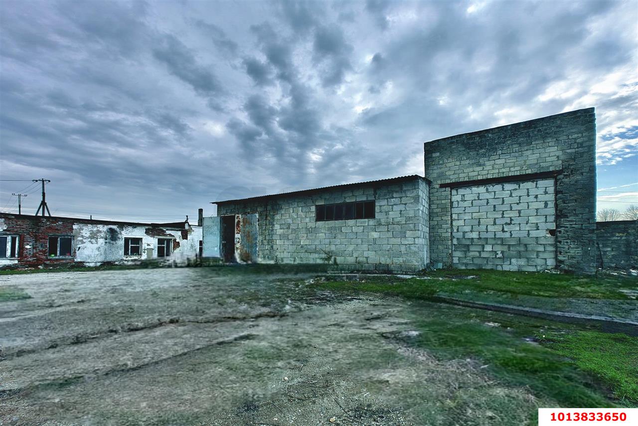 Фото №2: Коммерция 1400 м² - Абинск