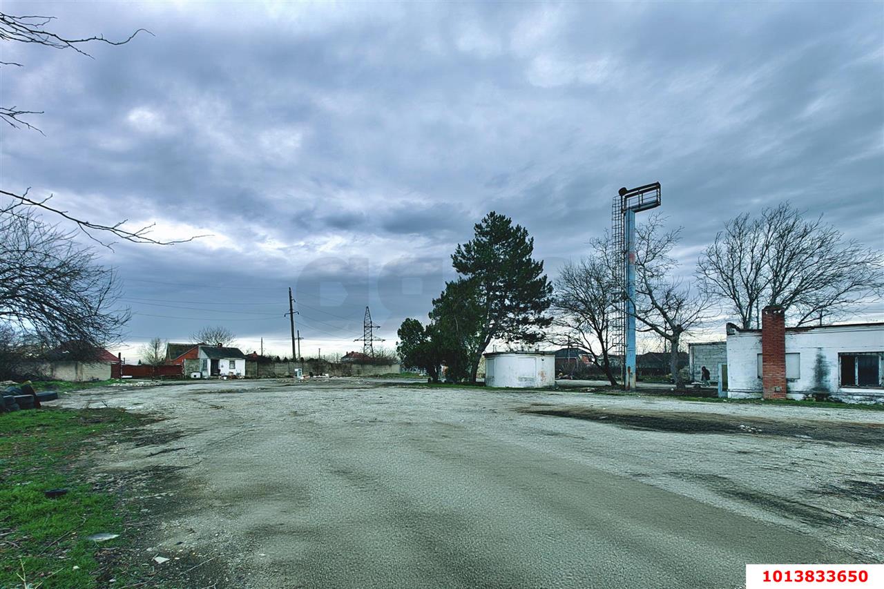 Фото №16: Коммерция 1400 м² - Абинск