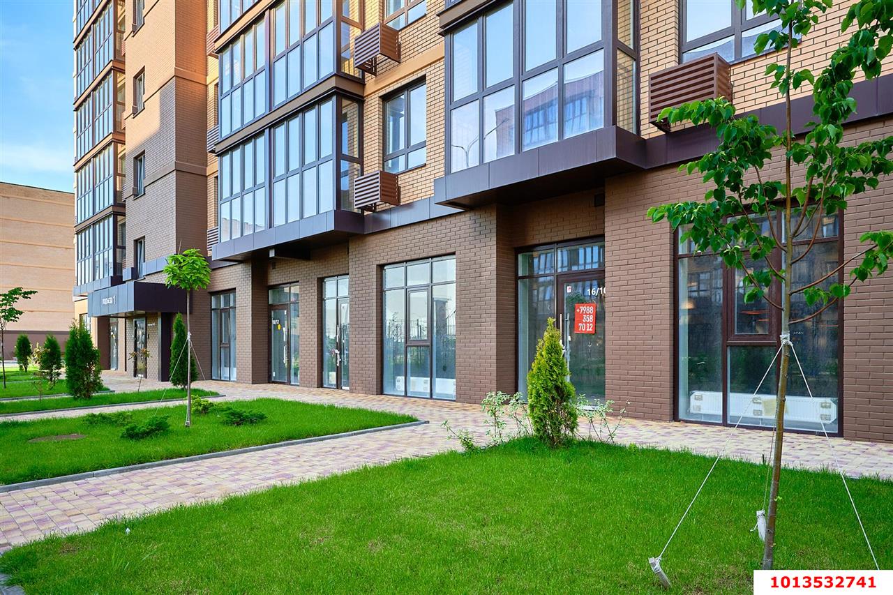 Фото №5: Торговое помещение 49 м² - Южный, жилой комплекс История-2, ул. Казачья, 6к2