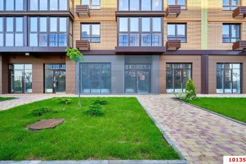 Фото №1: Торговое помещение 49 м² - Южный, мкр. жилой комплекс История-2, ул. Казачья, 6к2