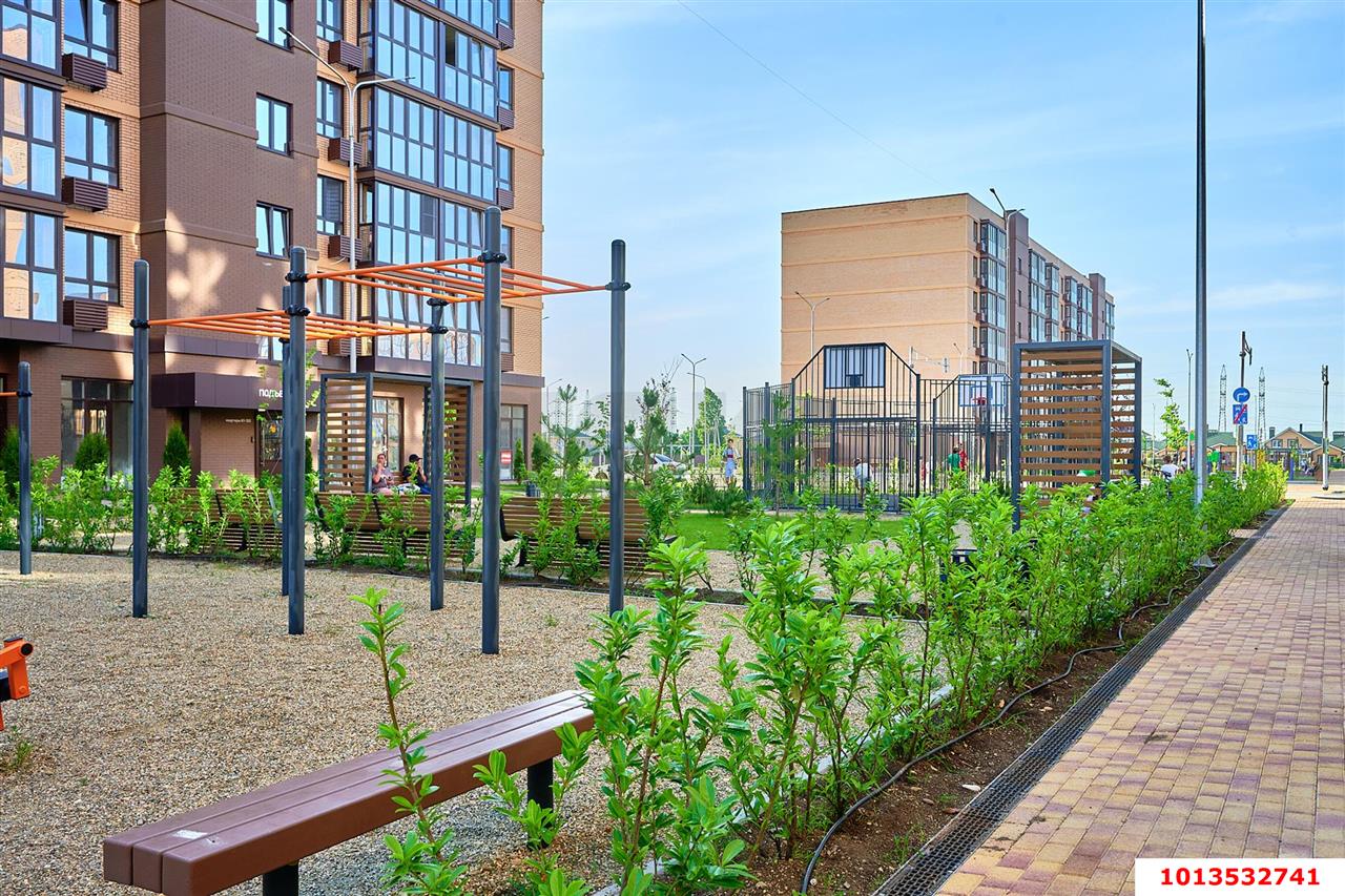 Фото №6: Торговое помещение 49 м² - Южный, жилой комплекс История-2, ул. Казачья, 6к2