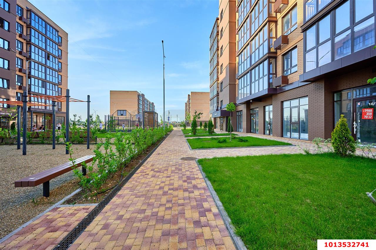 Фото №4: Коммерция 48 м² - Южный, мкр. жилой комплекс История-2, ул. Казачья, 6к2