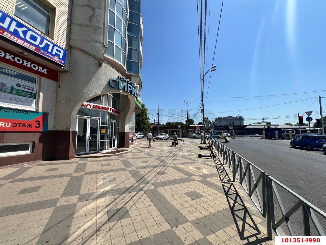 Фото №3: Коммерция 57 м² - Краснодар, мкр. Центральный внутригородской округ, ул. имени П.М. Гаврилова, 117