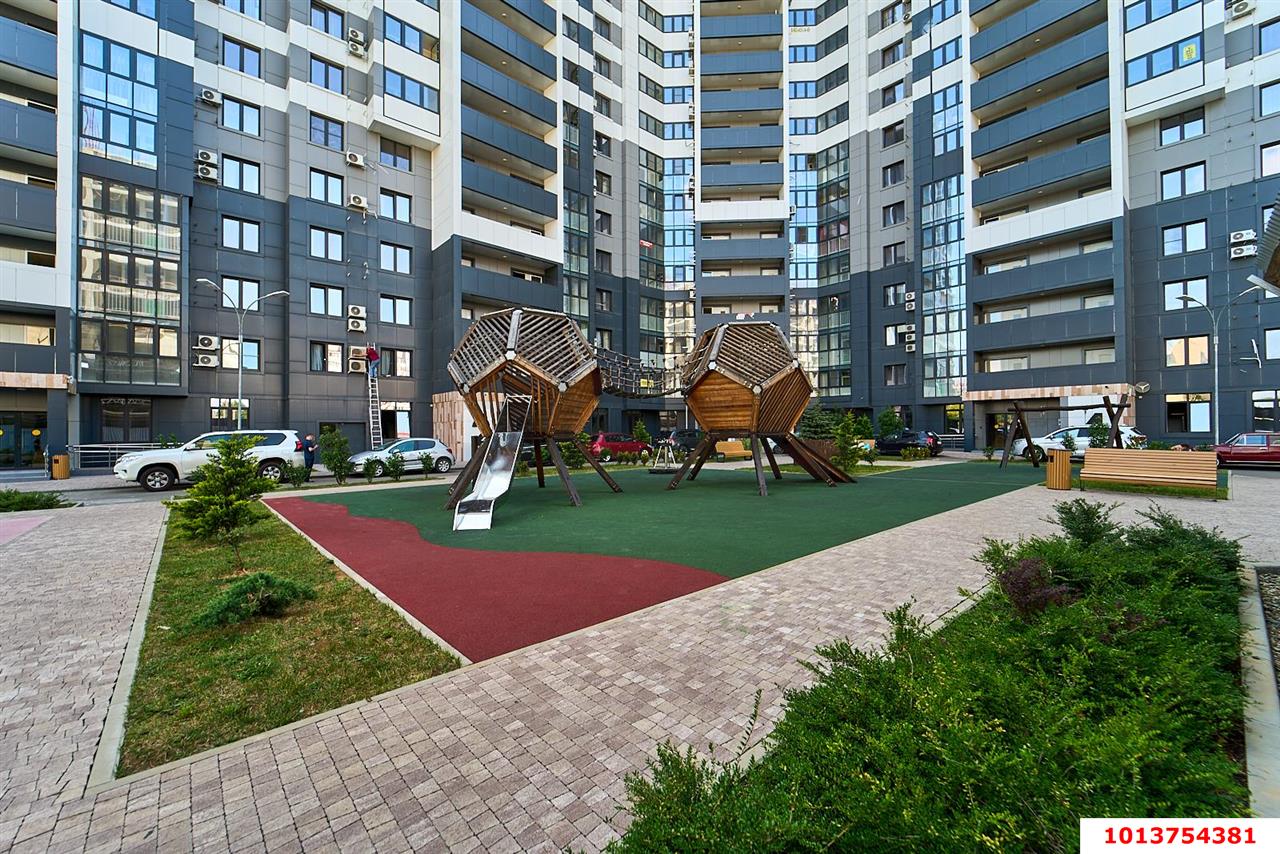 Фото №13: 2-комнатная квартира 54 м² - Краснодар, жилой комплекс Сограт, ул. Красных Партизан, 4/15