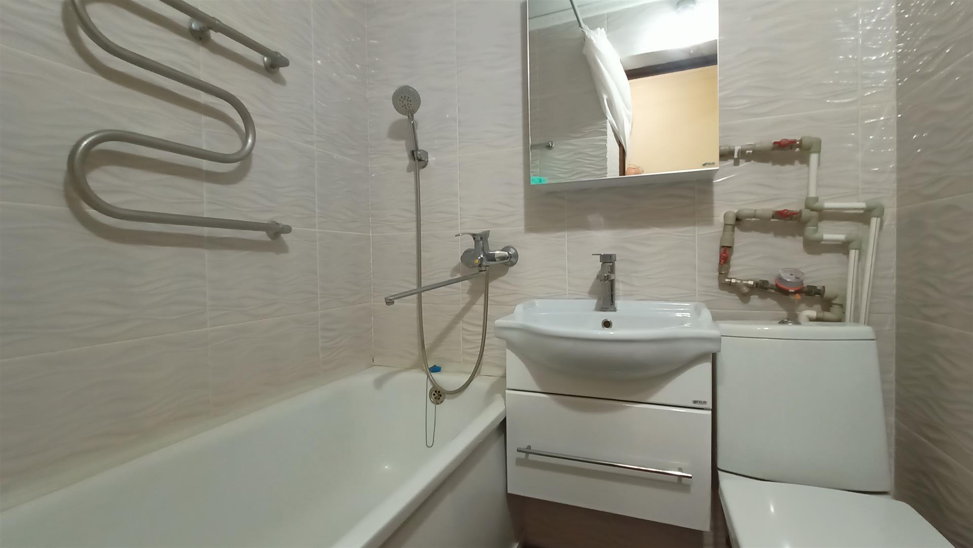 Фото №8: 3-комнатная квартира 49 м² - Краснодар, ул. Парковая, 1