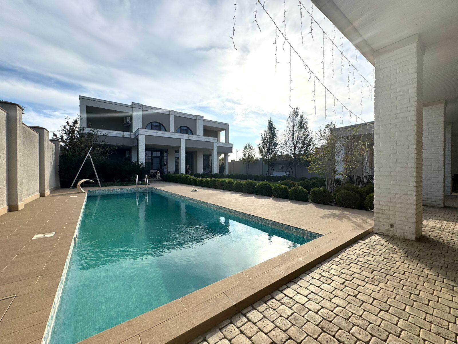 Фото №34: Дом 407 м² + 10 сот. - Краснодар, ул. Братьев Черников, 5