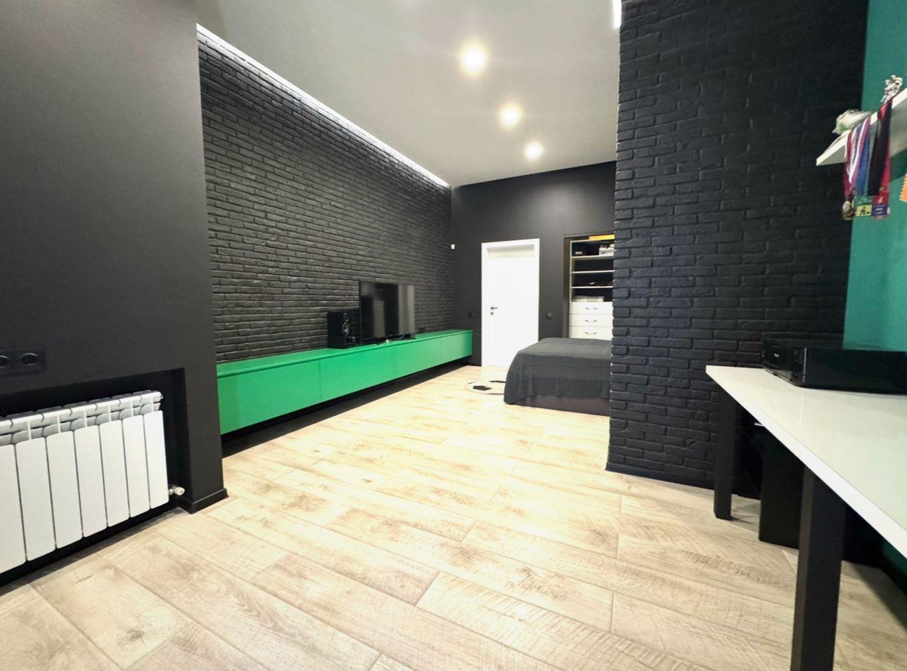 Фото №13: Дом 407 м² + 10 сот. - Краснодар, ул. Братьев Черников, 5