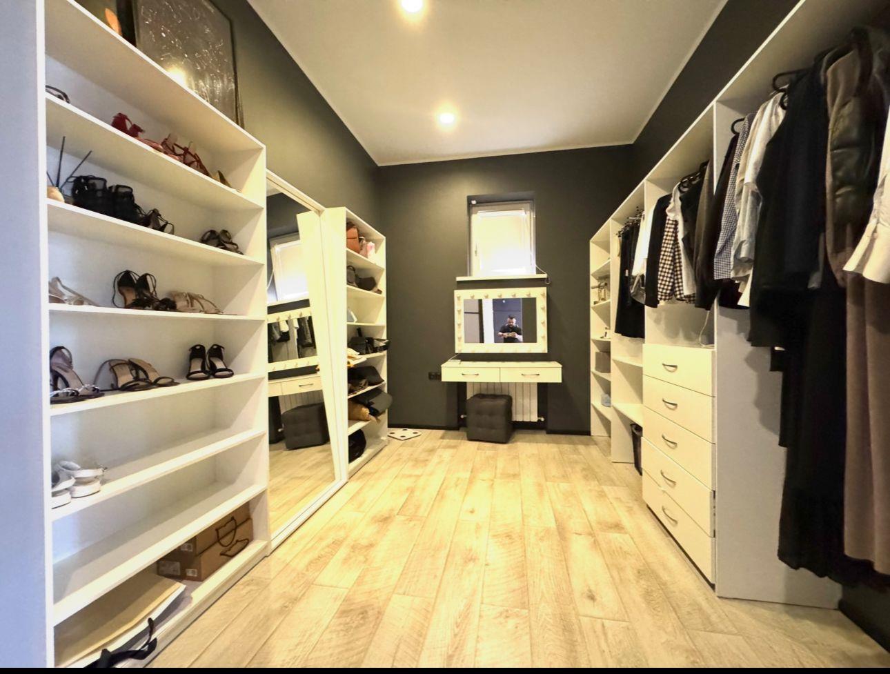 Фото №49: Дом 407 м² + 10 сот. - Краснодар, ул. Братьев Черников, 5