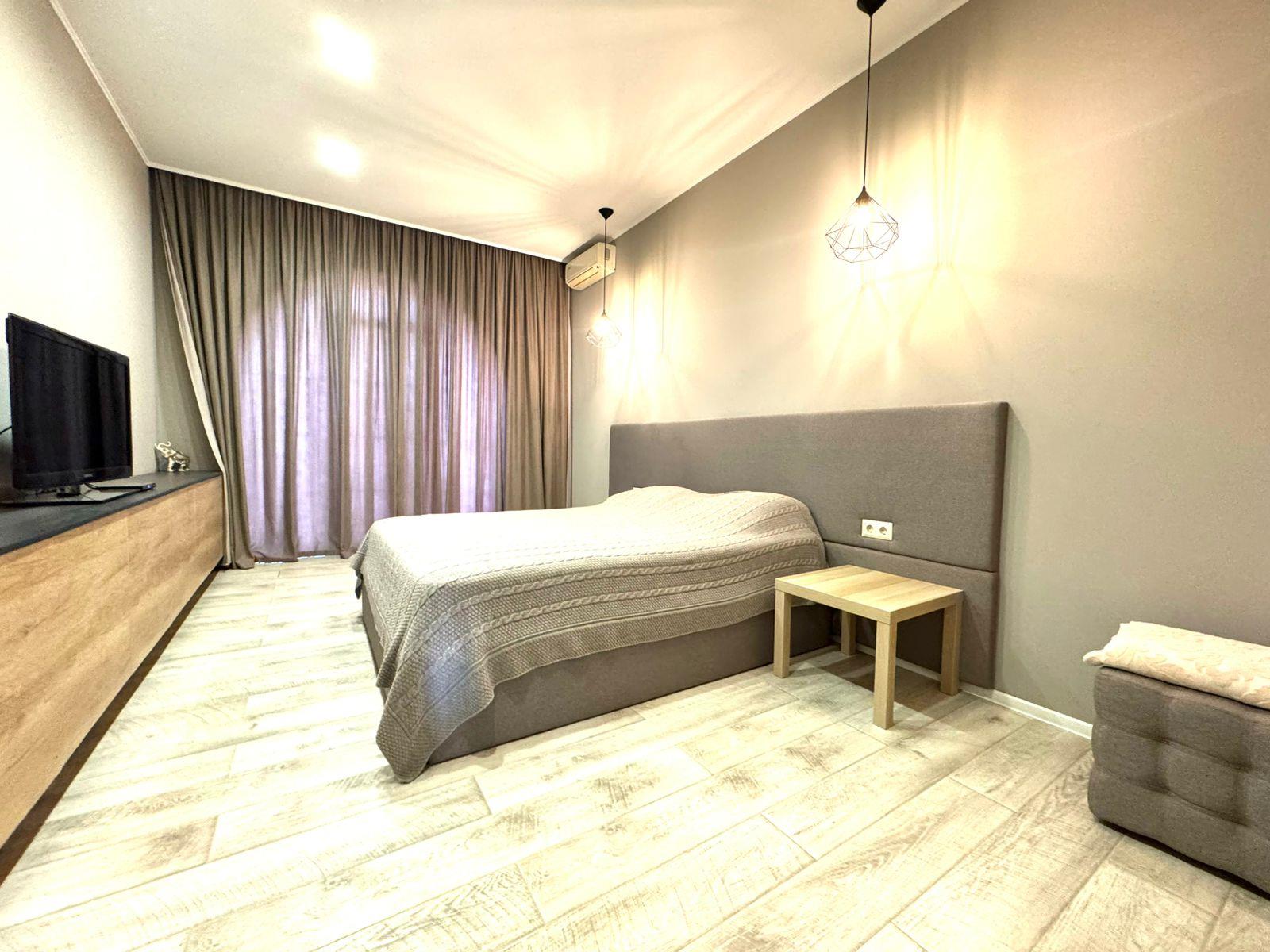 Фото №41: Дом 407 м² + 10 сот. - Краснодар, ул. Братьев Черников, 5