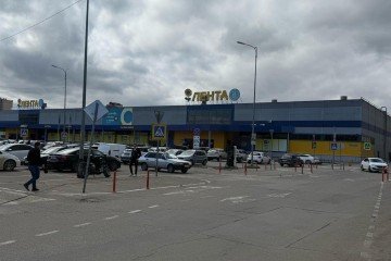 Фото №3: Торговое помещение 44 м² - Краснодар, мкр. Музыкальный, ул. Российская, 257/7