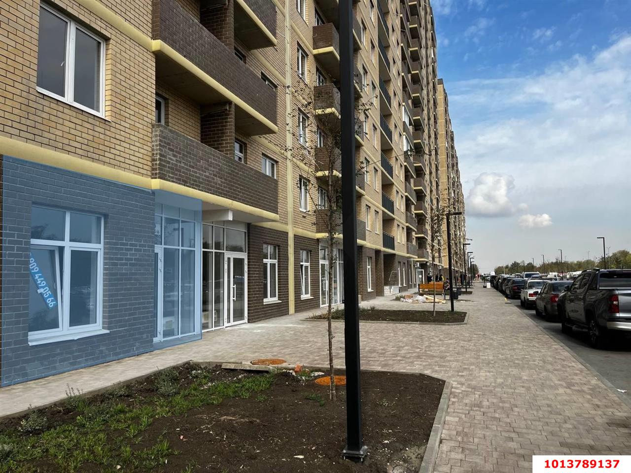Фото №3: Торговое помещение 66 м² - Краснодар, жилой комплекс Дыхание, ул. Лётчика Позднякова, 2к21