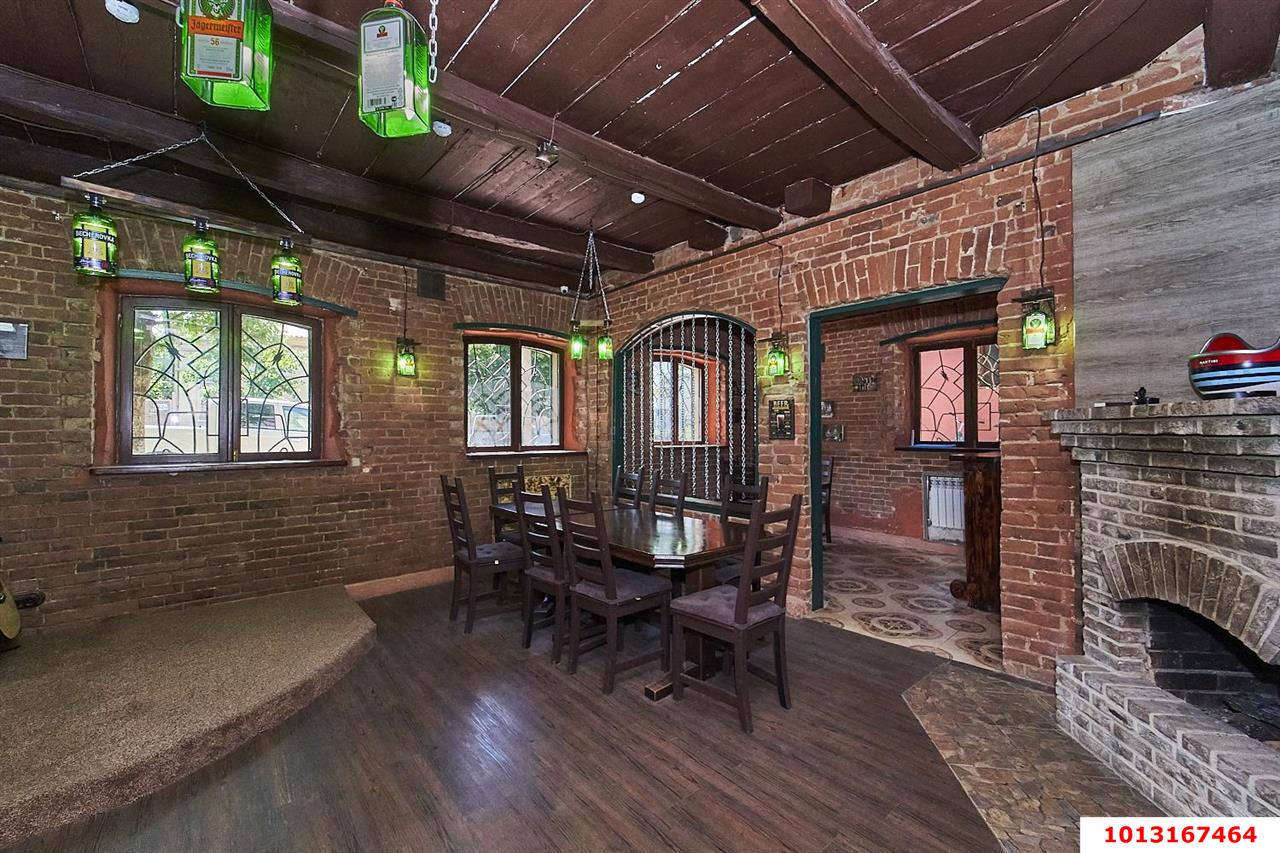 Фото №7: Дом 166 м² + 1 сот. - Краснодар, Центральный внутригородской округ, Западный внутригородской округ, мкр. Центральный, ул. Ленина, 15